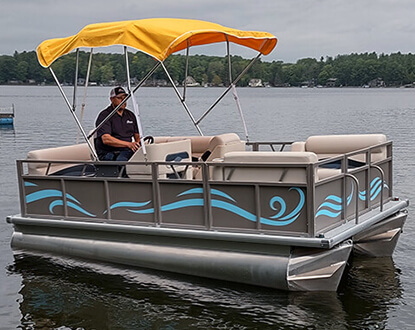 APM-14 Pontoon Boat