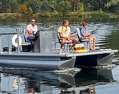 UTL-14 Pontoon Boat