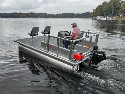 UTL-14&trade; Pontoon Boat